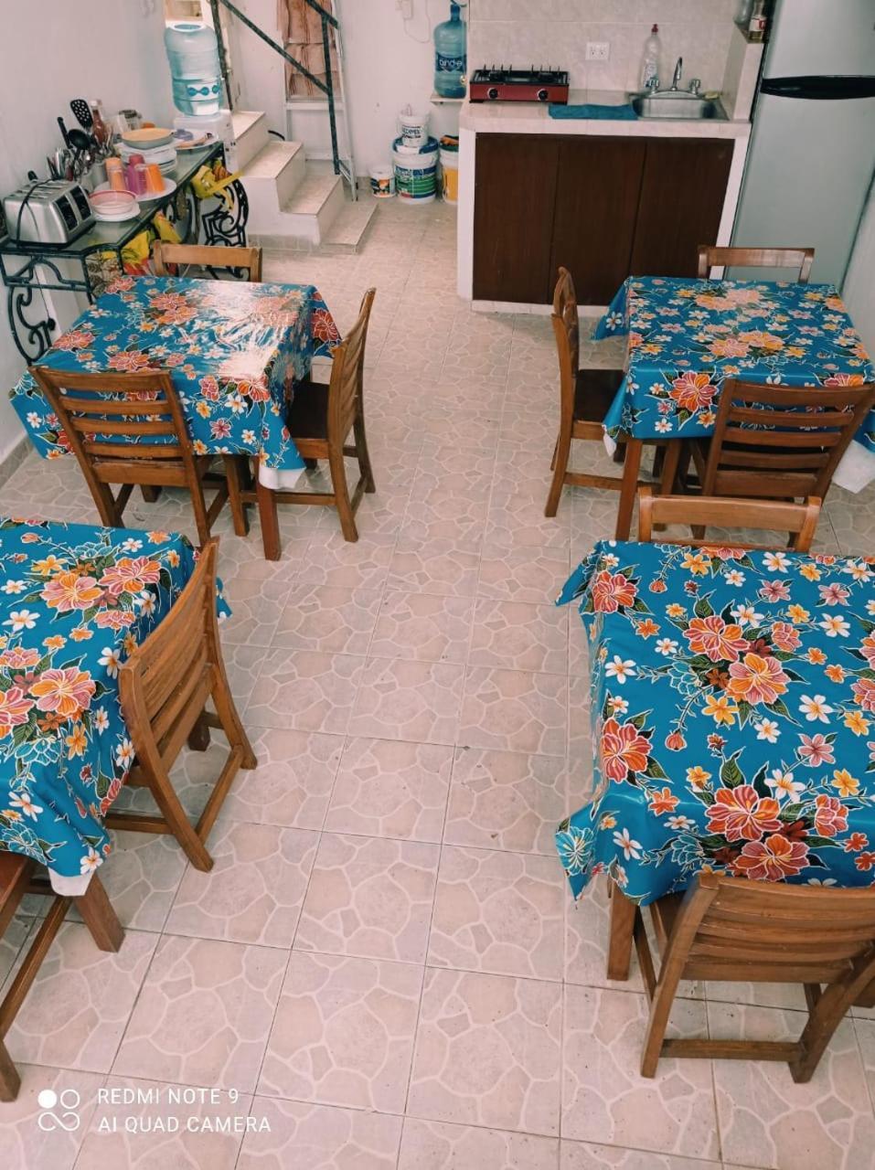 Casa De Huespedes Taino Bed and Breakfast Cancún Exteriör bild