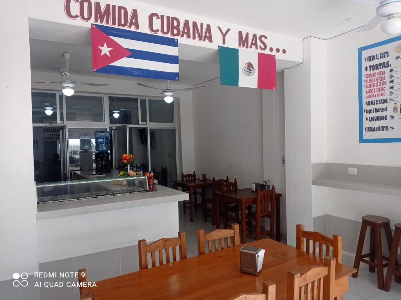 Casa De Huespedes Taino Bed and Breakfast Cancún Exteriör bild